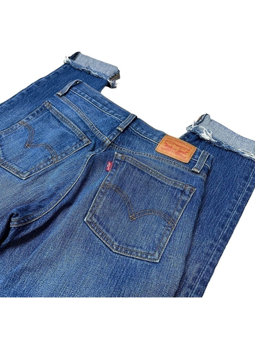 Levi's Blue Denim Midrise Jeans Wedgie Fit White Oak Cone Frayed Women Sz 27 - Picture 3 of 10